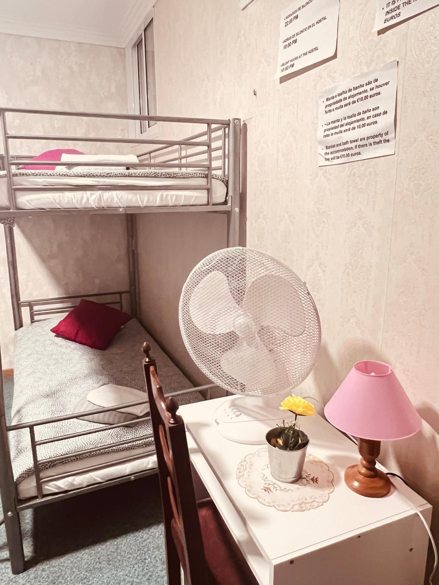 Hostel Golden Star Gião Dış mekan fotoğraf