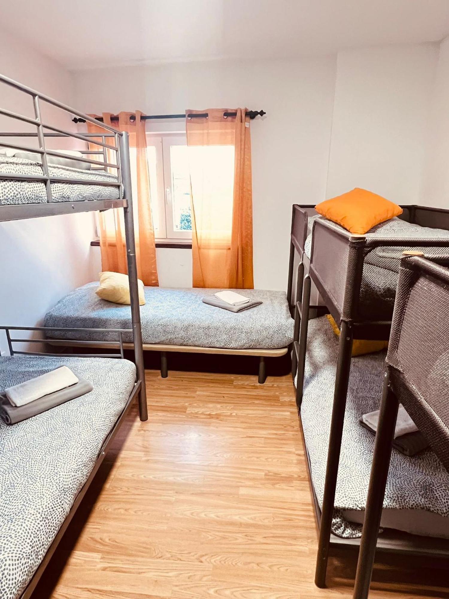 Hostel Golden Star Gião Dış mekan fotoğraf