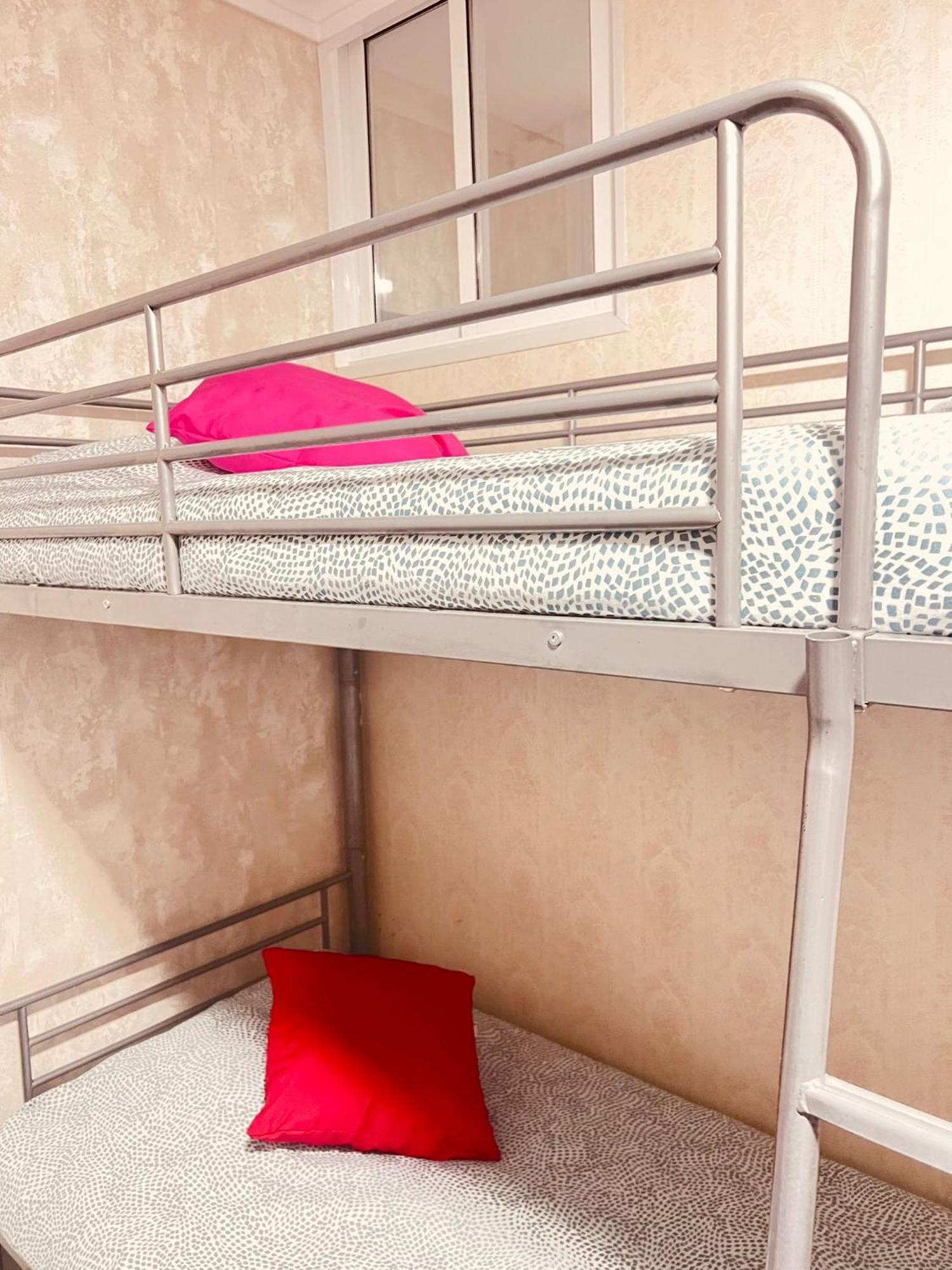 Hostel Golden Star Gião Dış mekan fotoğraf